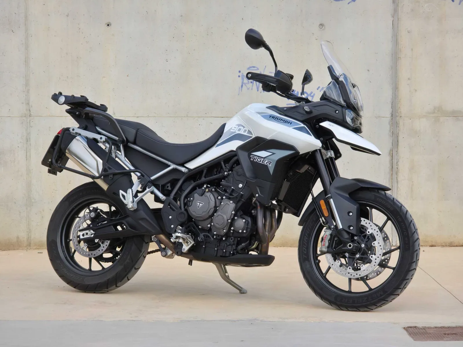 ¿Dónde comprar una moto de segunda mano con garantía en Elche y Alicante?